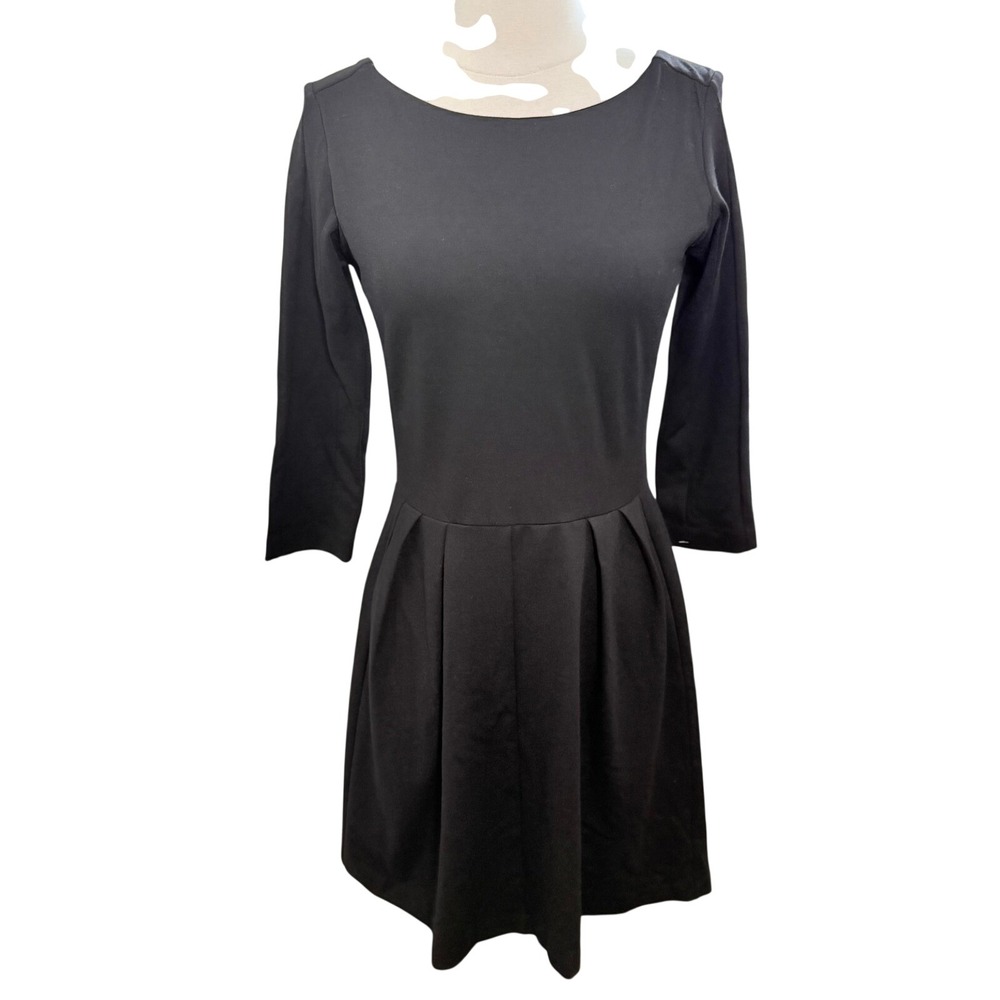 Amanda Uprichard Black Ponte Knit Fit and Flare‎ Dress 3/4 Sleeve V-Back Medium